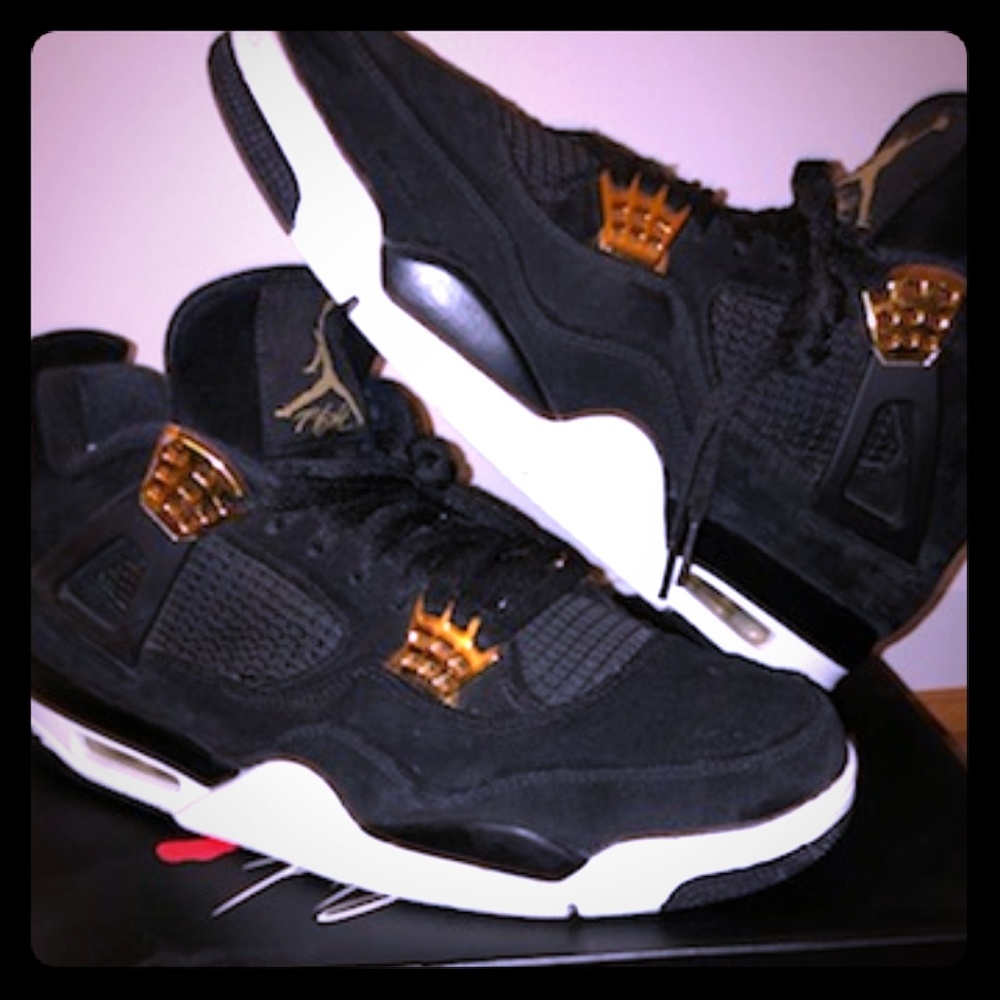 Air Jordan's Royalty 4 retro, Gold and Black
